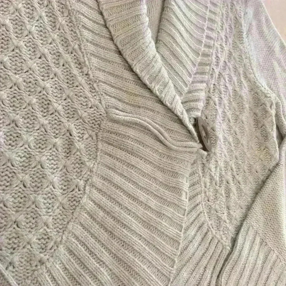 Faded Glory Sweater - Picture 2 of 10